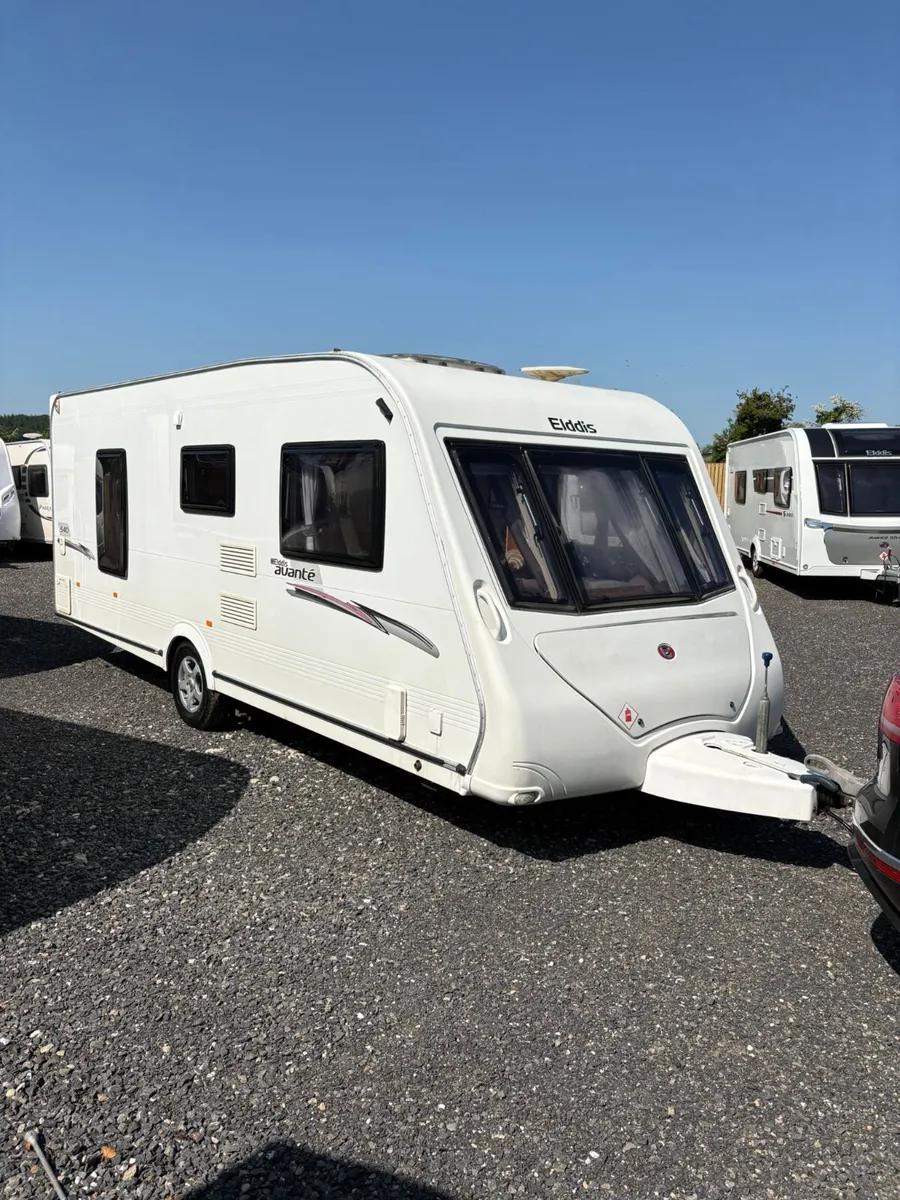 Elddis Avante 4 Berth Fixed Bed Caravan For Sale - Image 2