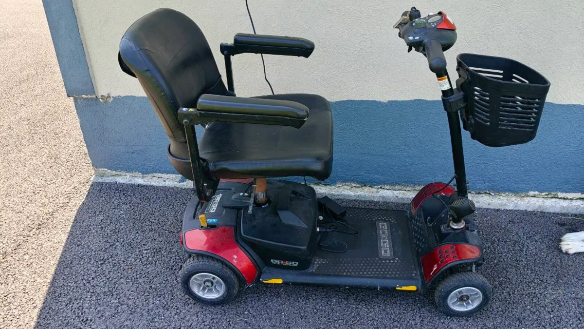 Mobility scooter - Image 1
