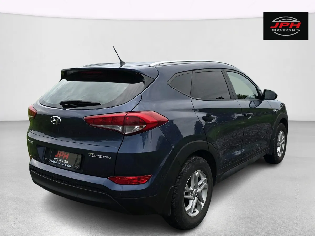Hyundai Tucson Commercial - Image 3