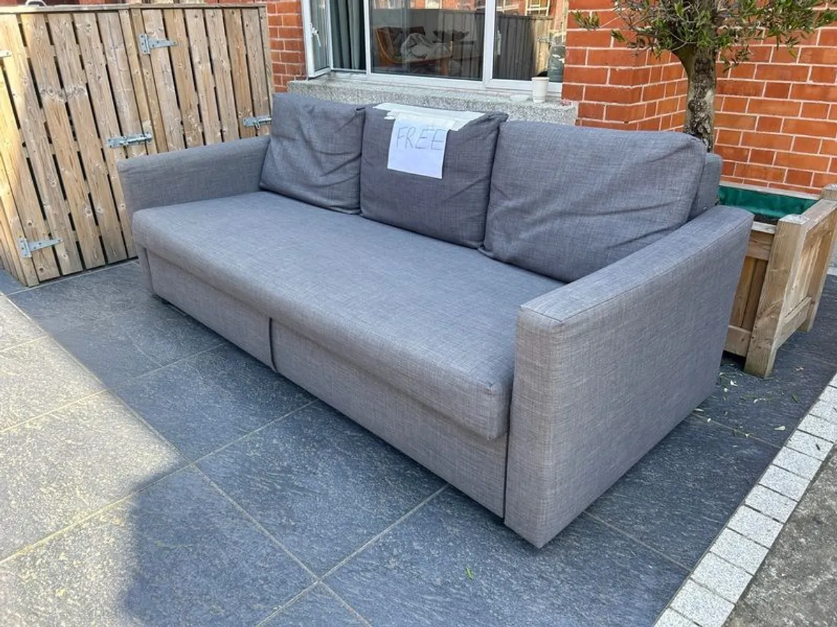 free sofa bed - Image 3