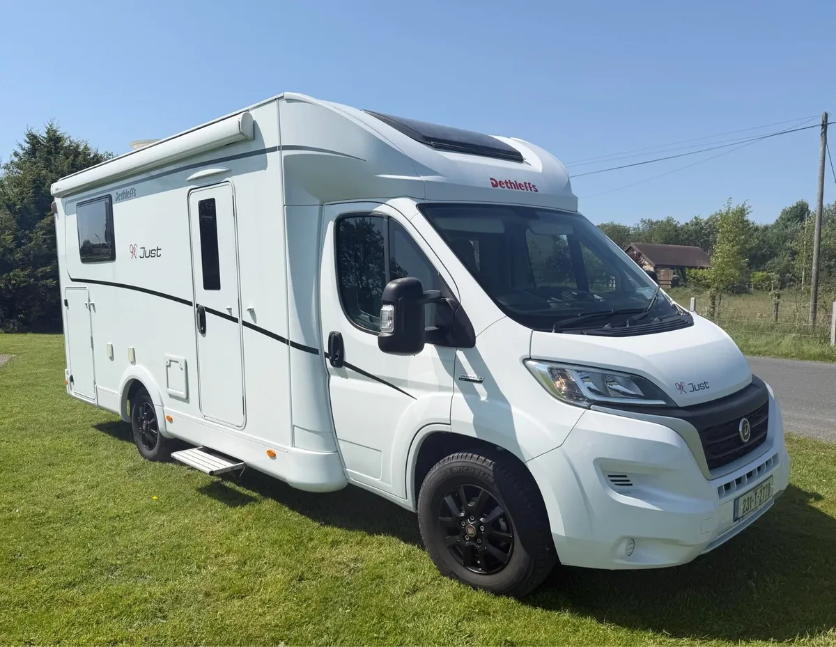 2023 LOW MILEAGE DETHLEFFS RHD CAMPER - Image 3