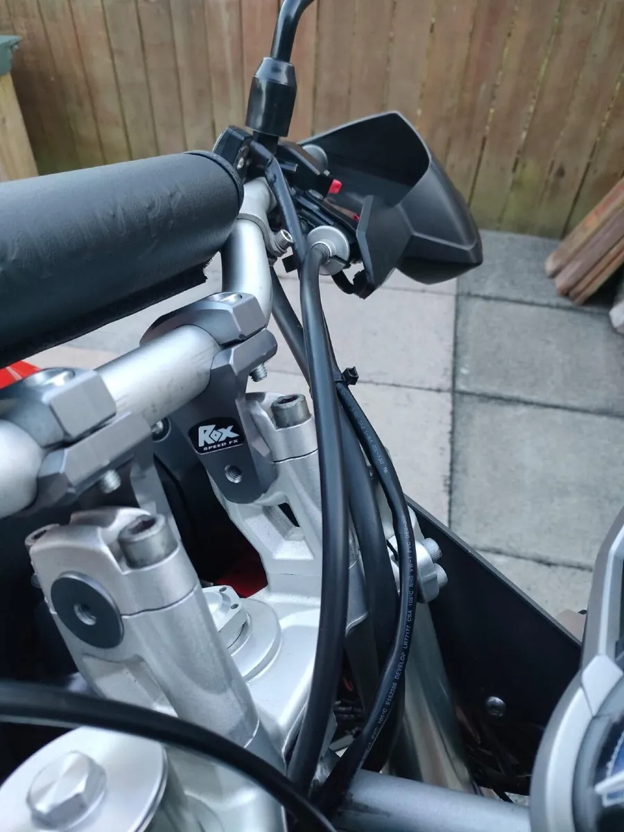Triumph Tiger XC 2011 - Image 3
