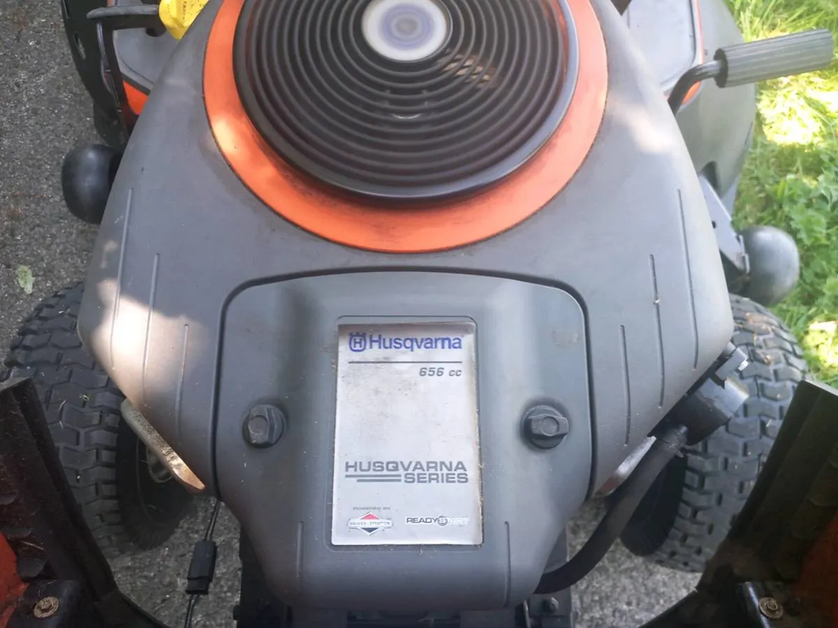 Ride on lawnmower - Image 4