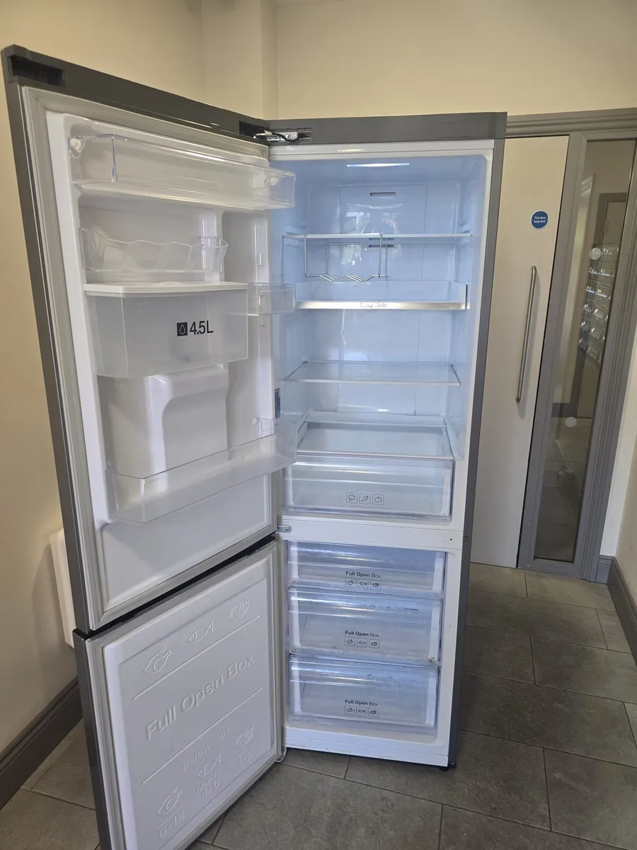 Samsung Fridge Freezer - Image 3