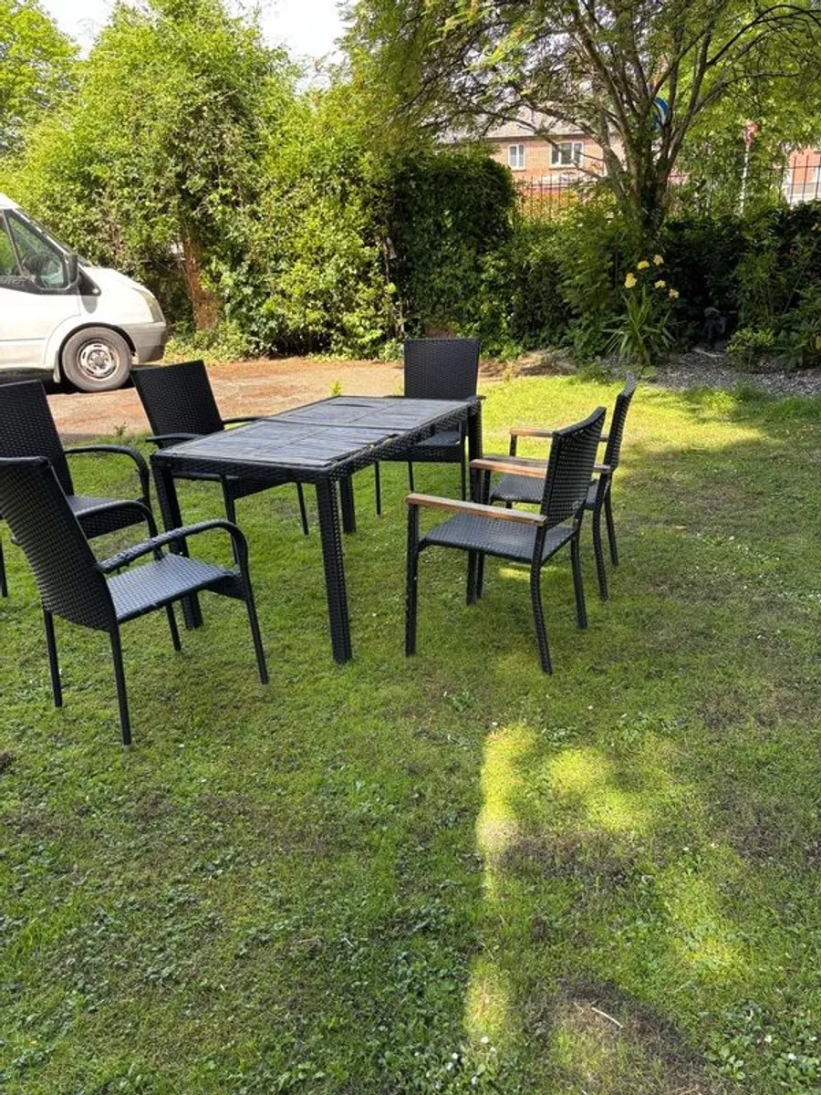Free garden tables and chairs - Image 1