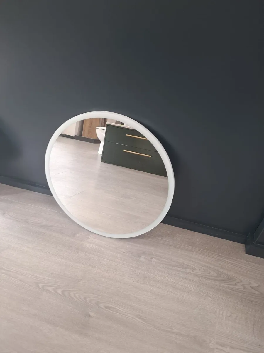 Bathroom furniture - Image 3