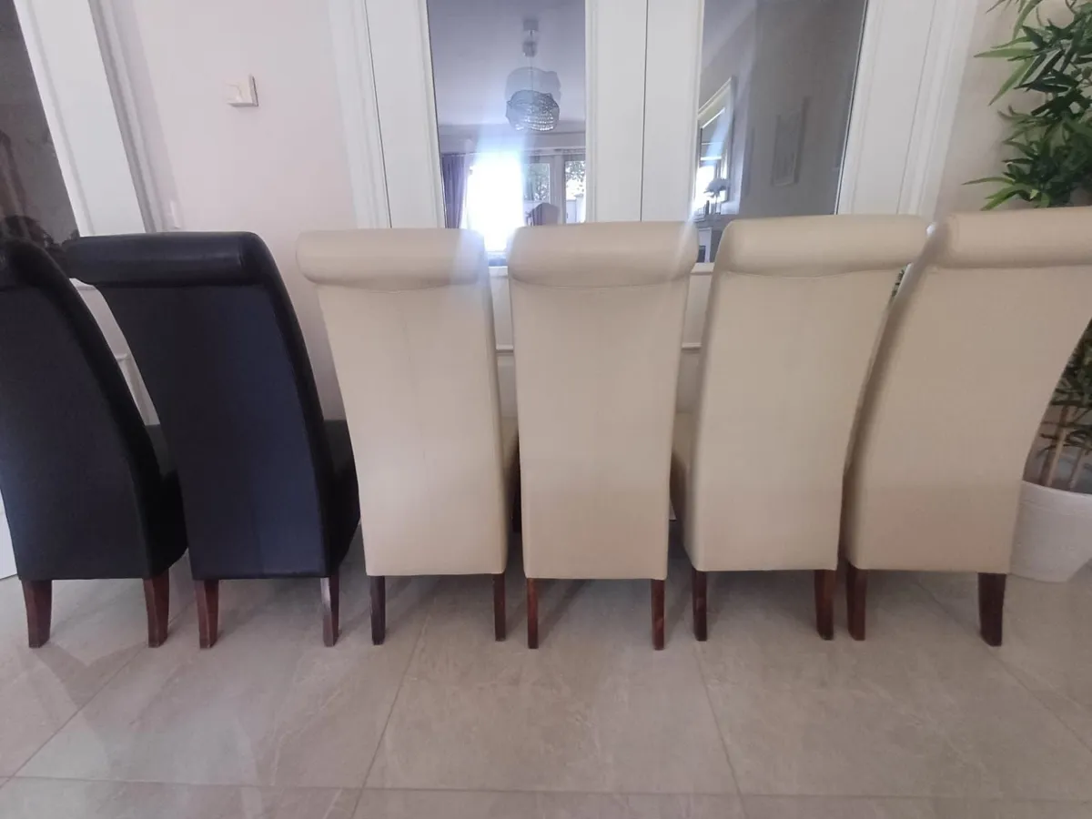 Dining room chairs - Image 2