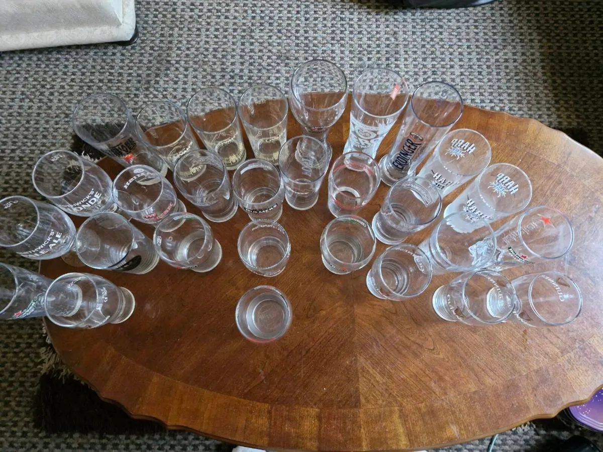 Pint glasses - Image 2
