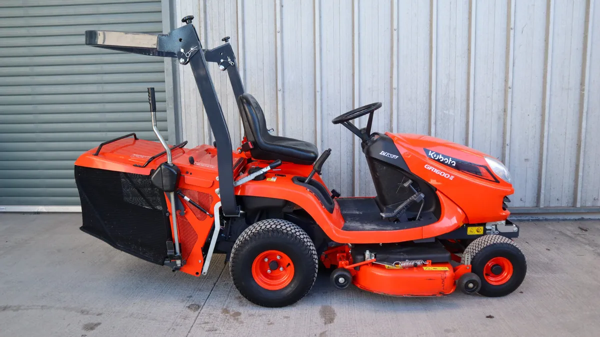 2023 Kubota GR1600-II Lawnmower - Image 4