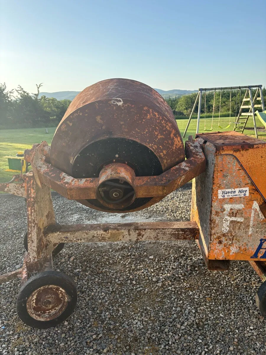 Cement mixer - Image 2