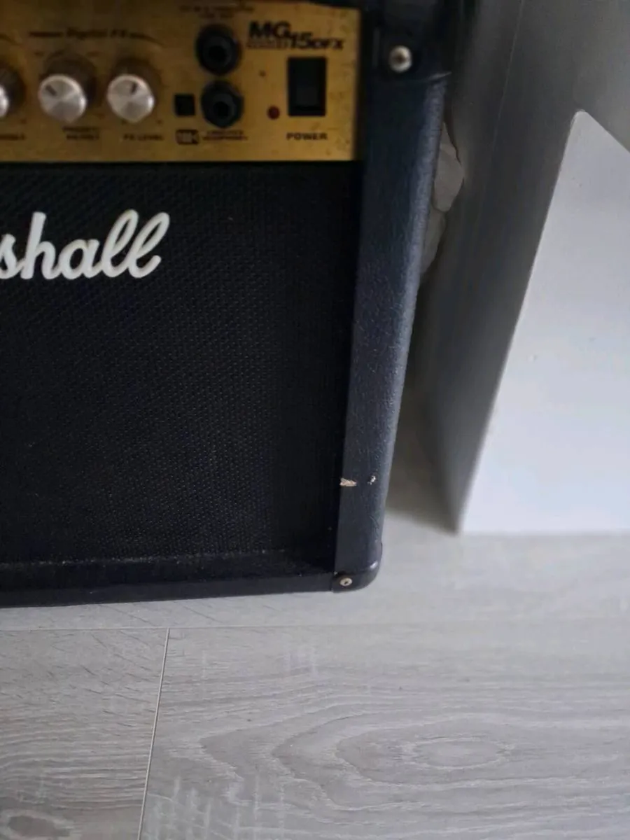 Marshall MG15DFX Guitar Amplifier - Great Conditi - Image 4