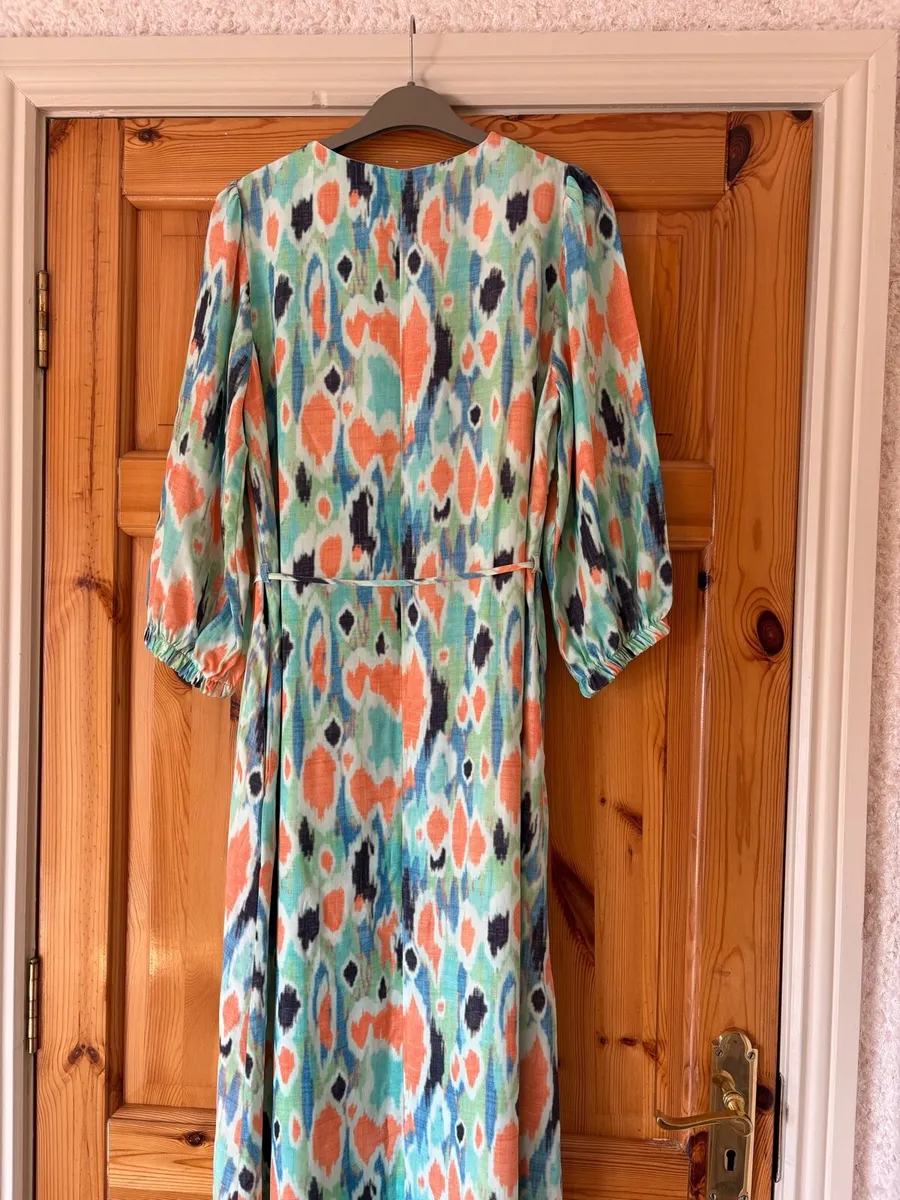 Gallery dress - Image 2