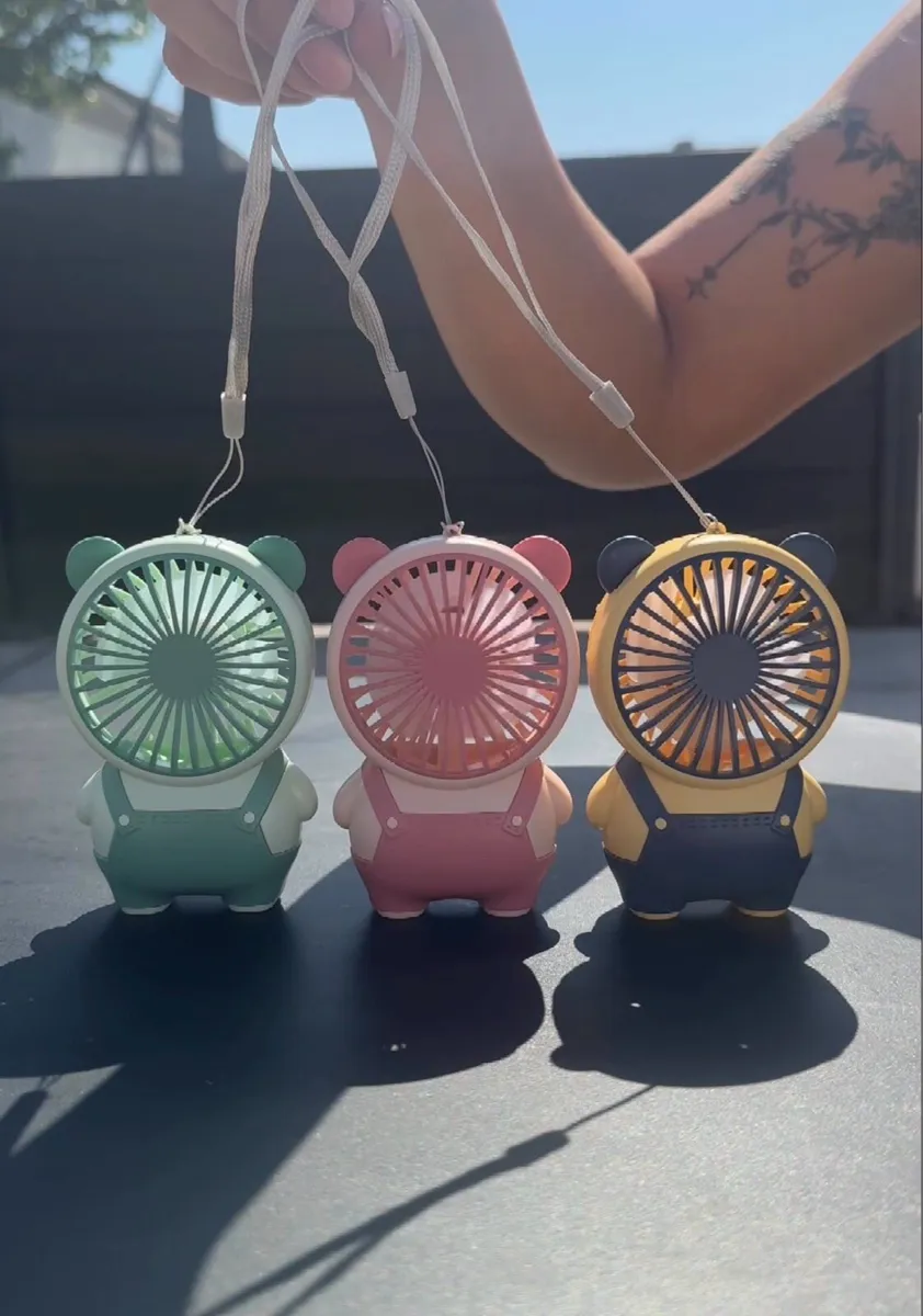 Kids Minion Fans
