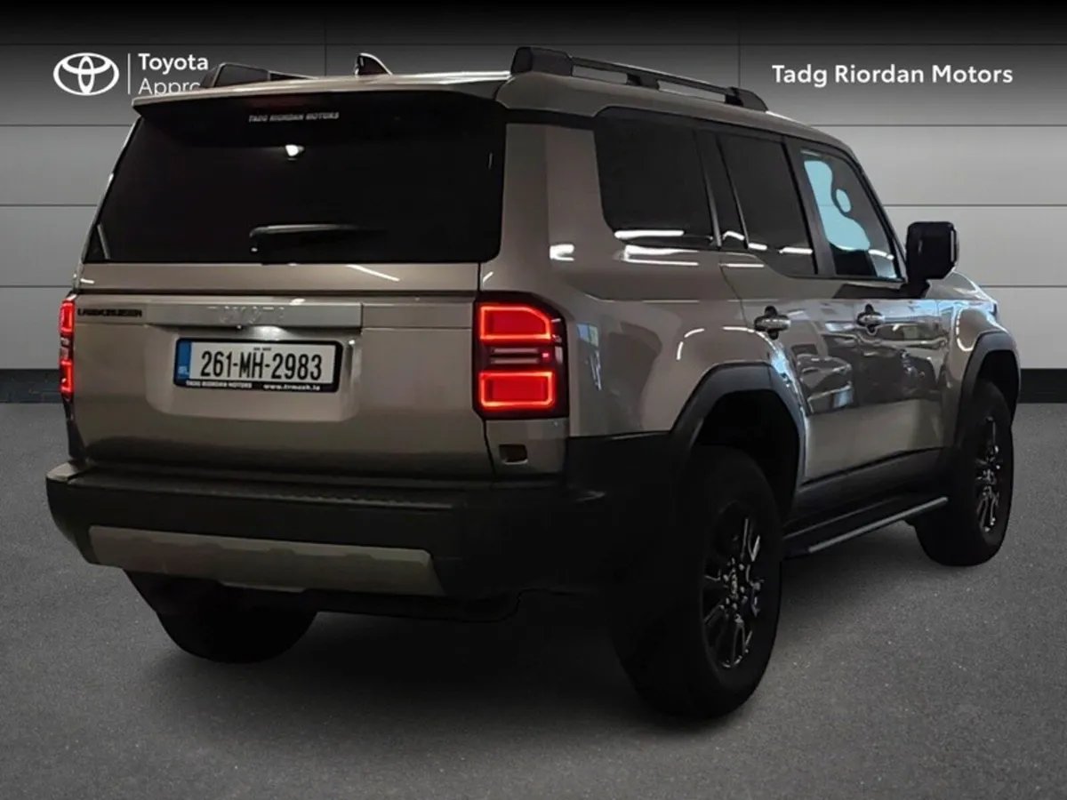 Toyota Land Cruiser LWB COMM A/T - Image 2