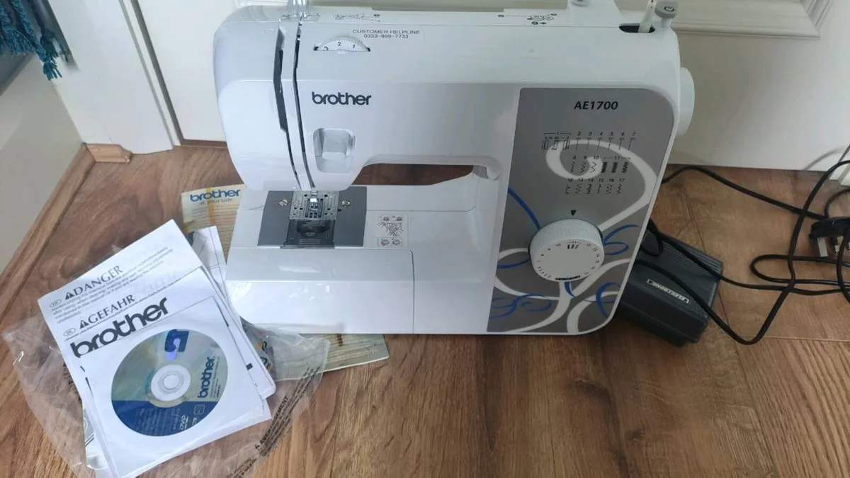 Sewing machine Wexford - Image 2