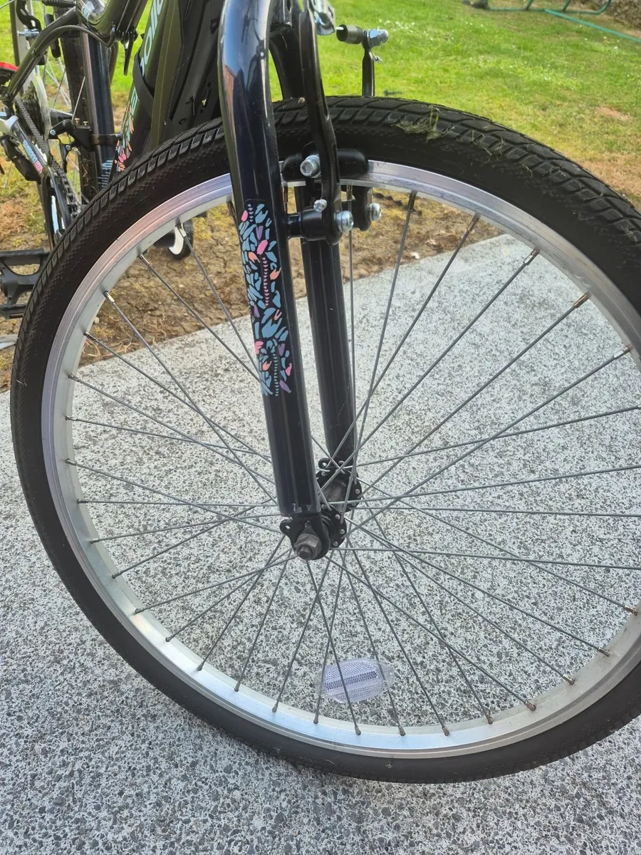 Apollo Kinx Junior Hybrid Bike - 24" Wheel - Image 4