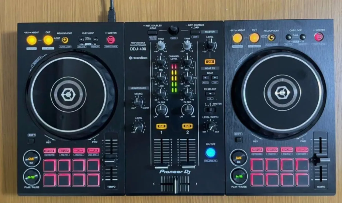 DDJ 400 DJ controller - Image 2