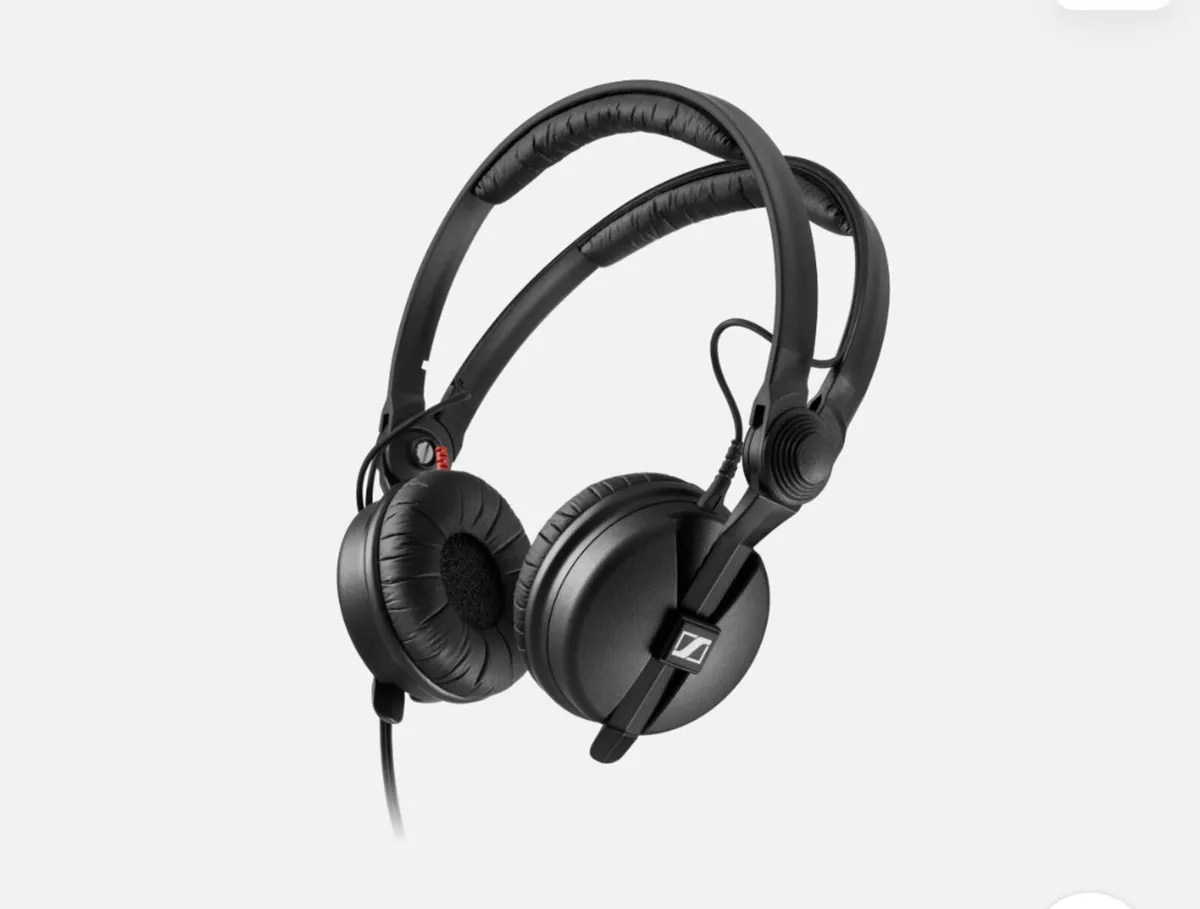 Sennheiser HD 25 DJ headphones - Image 2