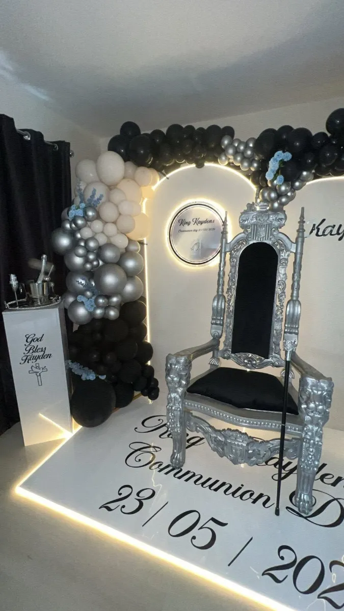 Throne chair - Image 1