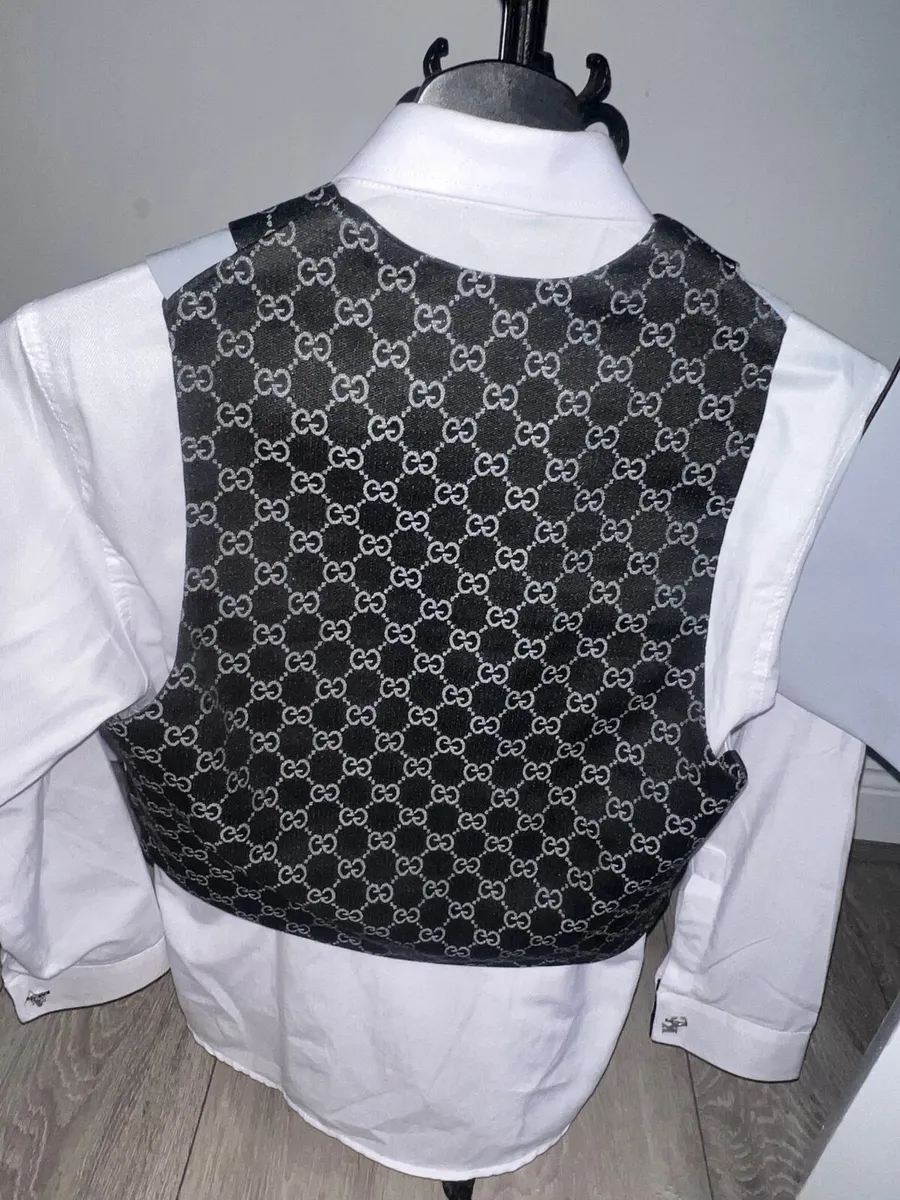 Boys suit - Image 2