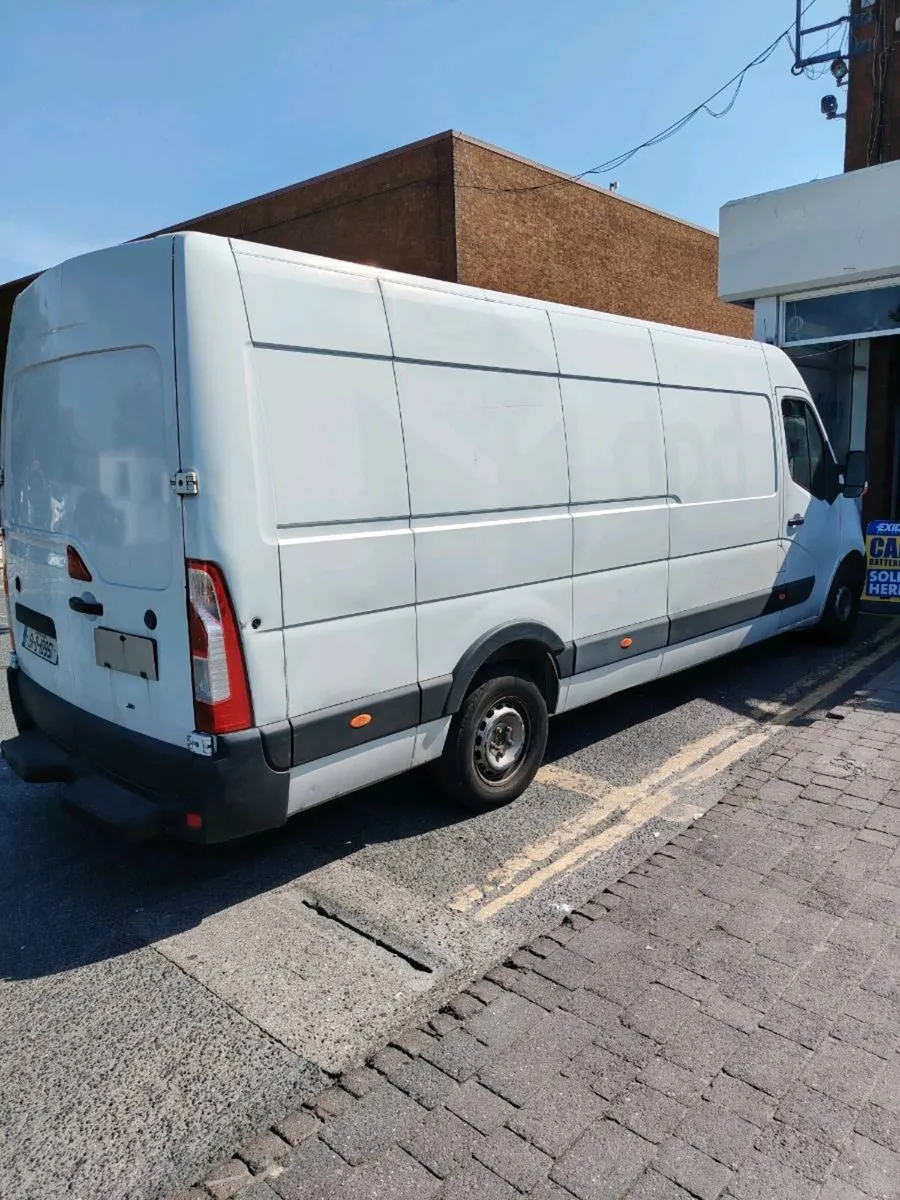 Van - Image 3