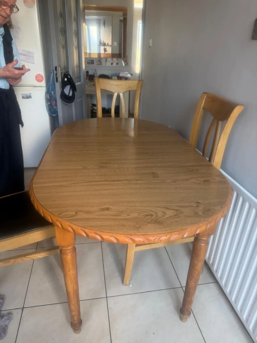 Natural teak dining table - Image 1