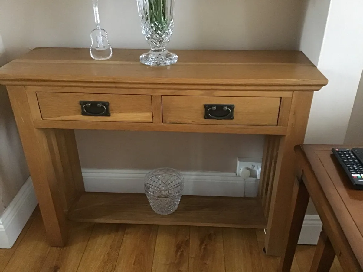 Solid oak console table - Image 1