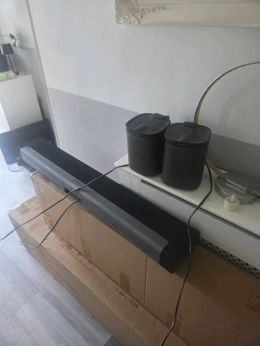 for sale perfect sonosSoundbar +speakers - Image 2