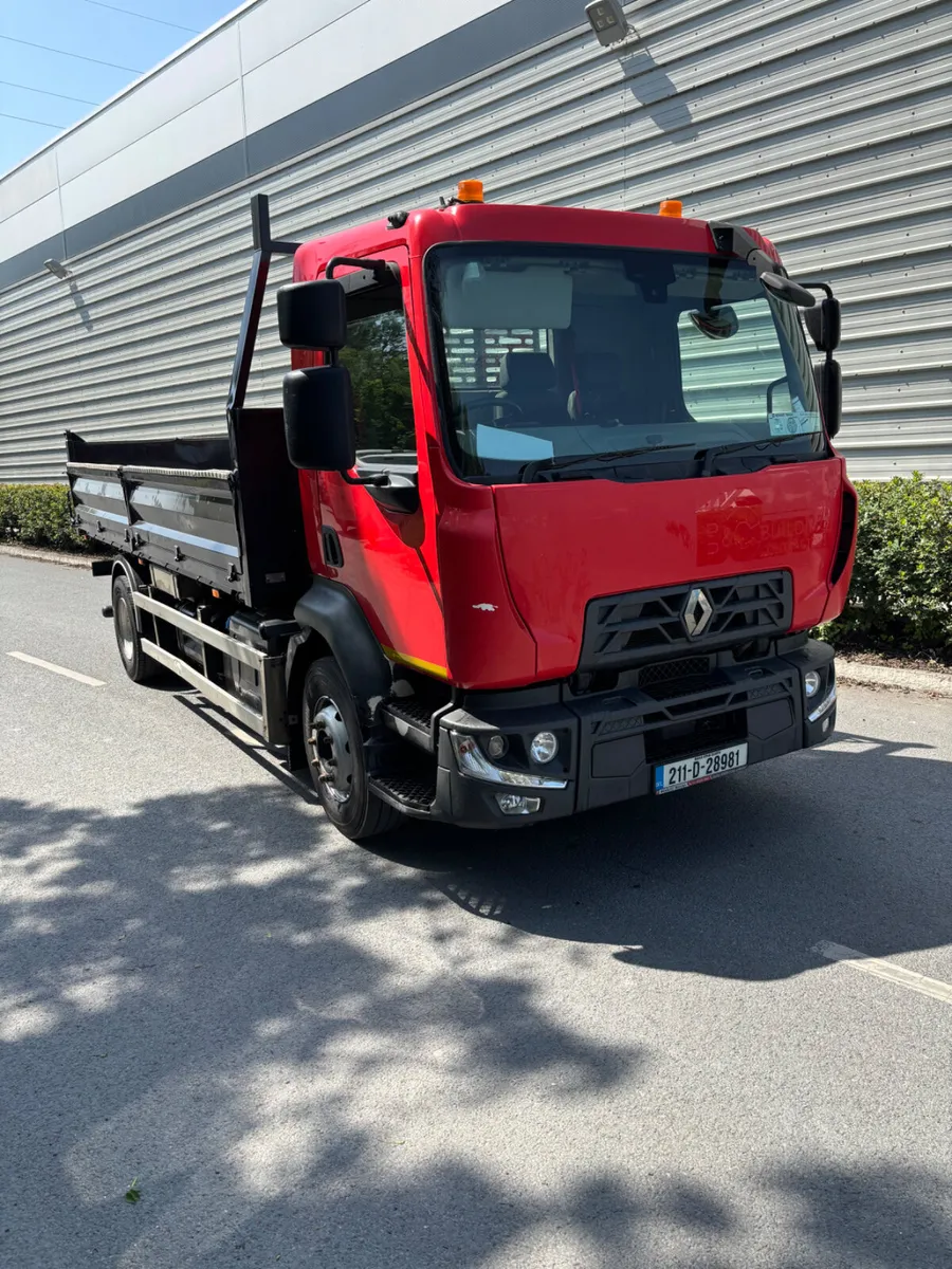 Renault D 2021 - Image 1