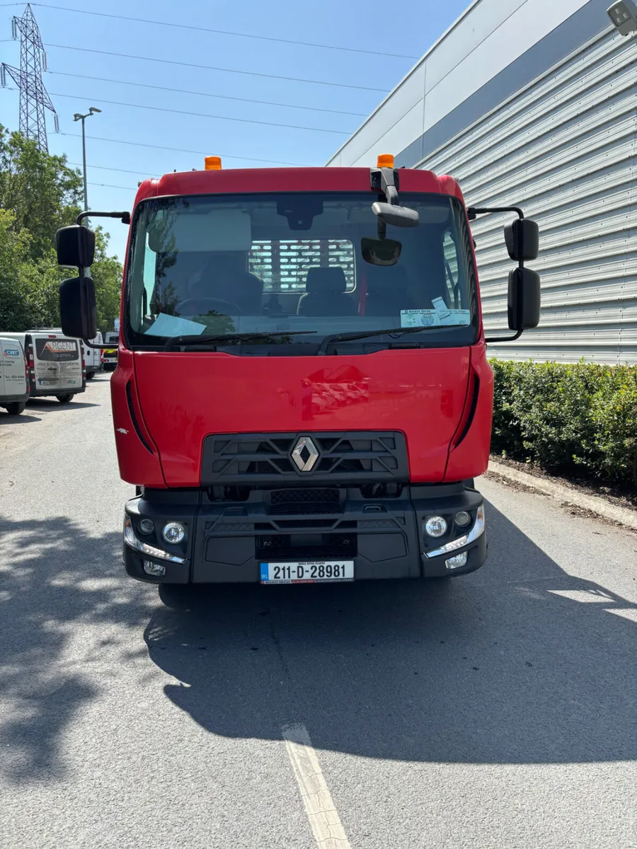 Renault D 2021 - Image 3