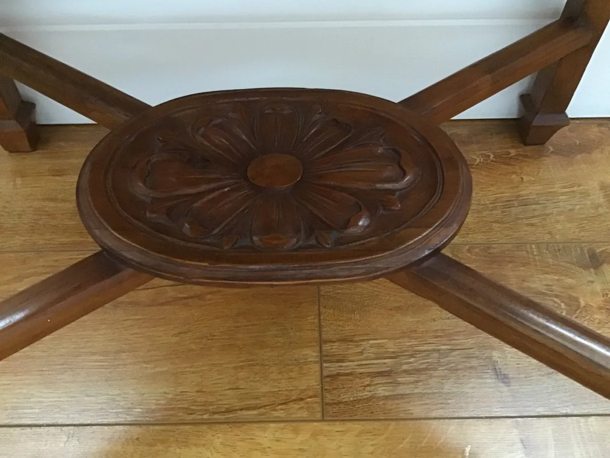Occasional table - Image 3