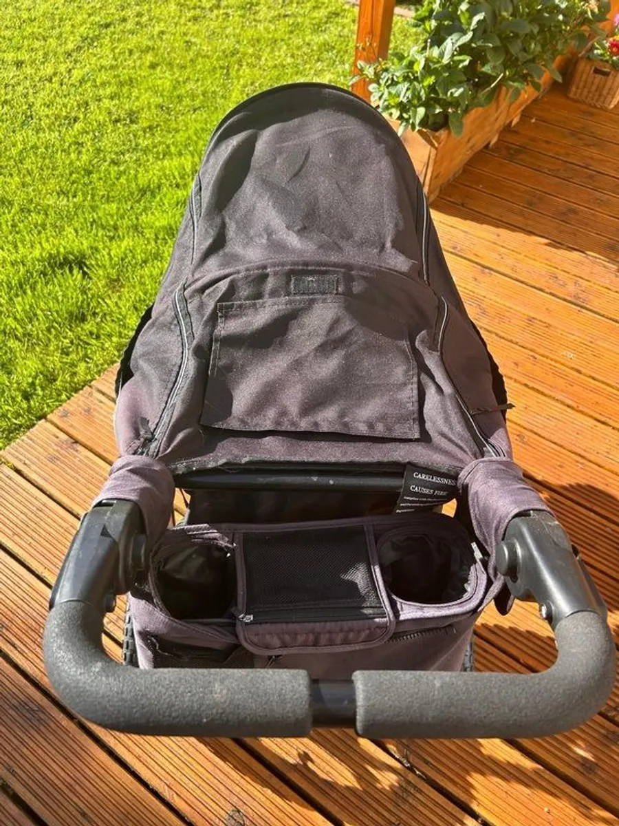 Baby stroller - Image 2