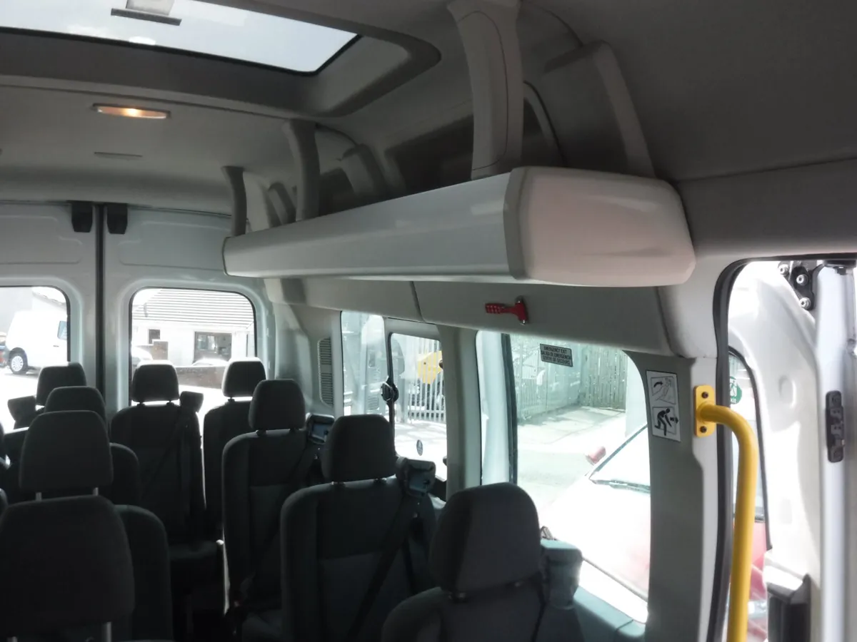 2017  17 seatTransit Minibus, tacho, air con, 23k - Image 4