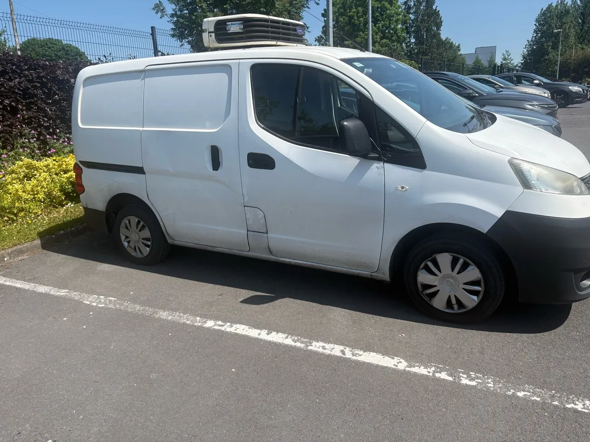 Nissan NV200 refrigerator - Image 3