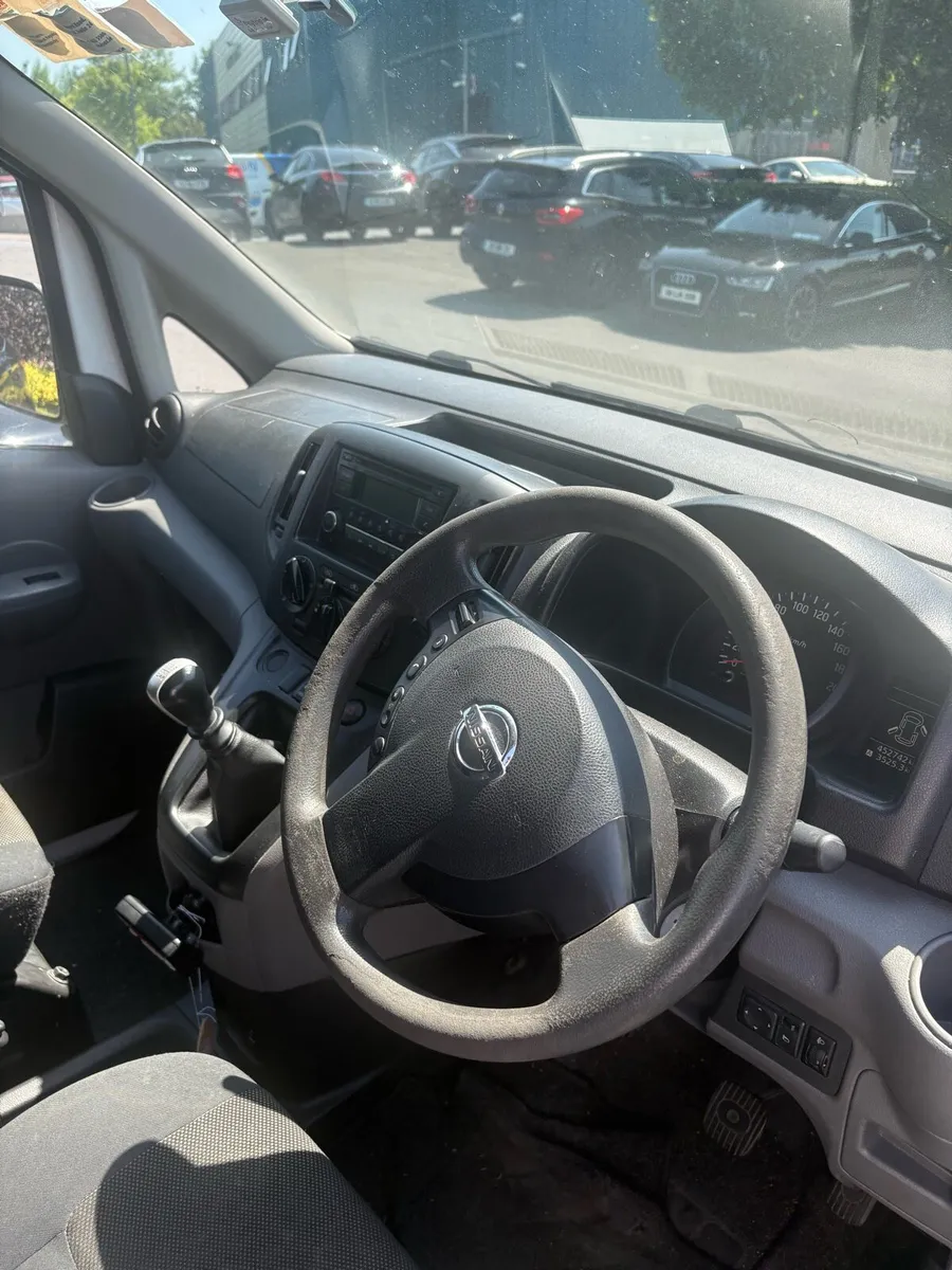 Nissan NV200 refrigerator - Image 1