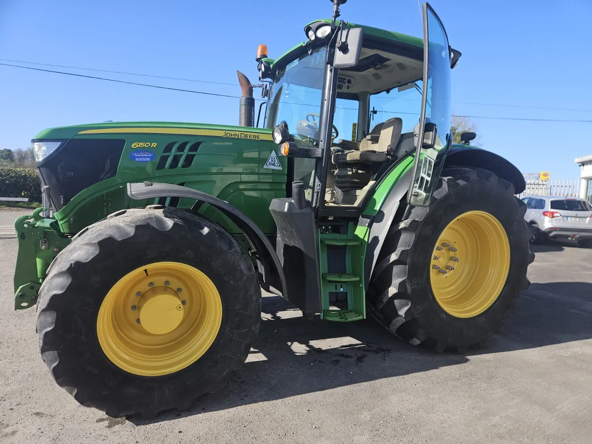 2015 JOHN DEERE 6150R - Image 1