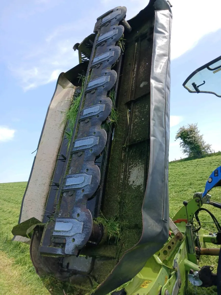 Class 3500 mower - Image 4