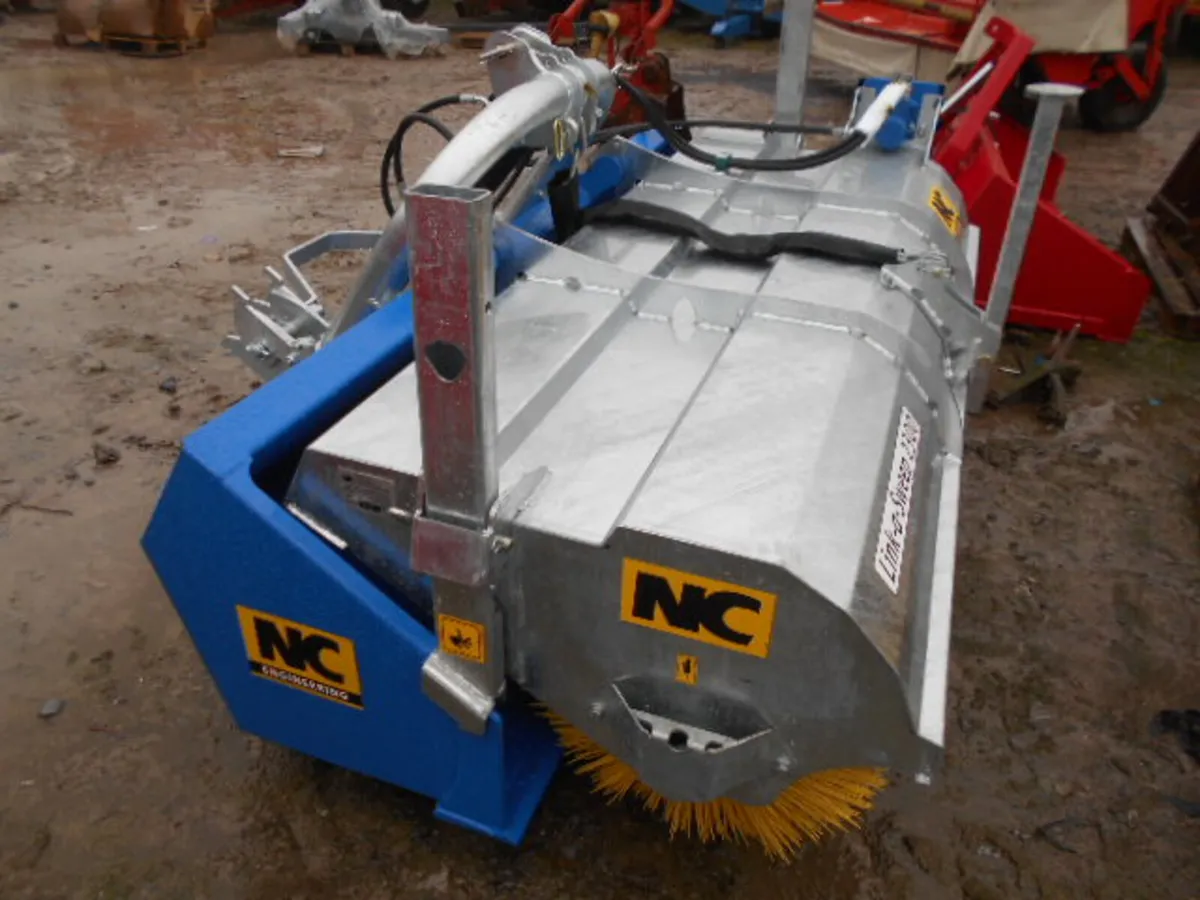 NC 2300 LINK-A-SWEEP - Image 4
