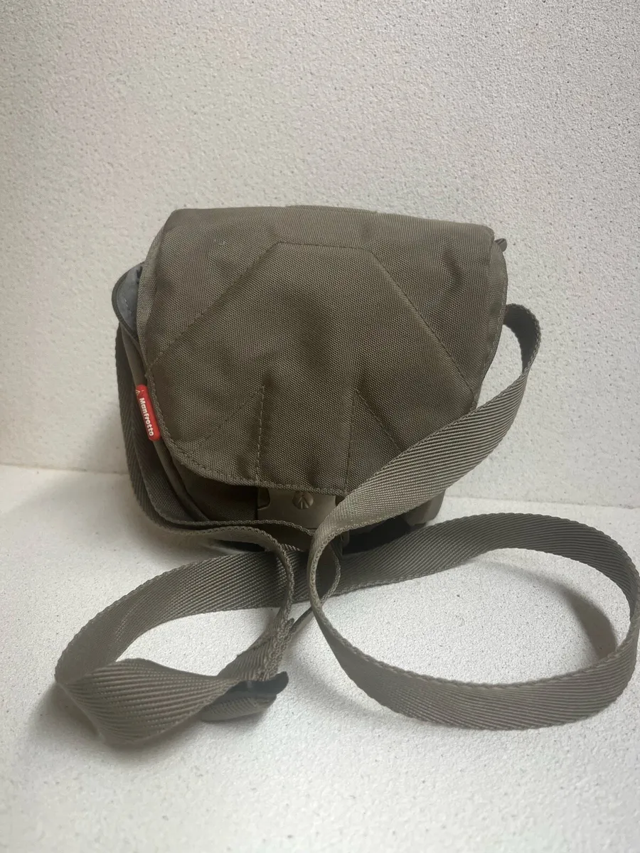 Manfrotto camera bag - Image 1