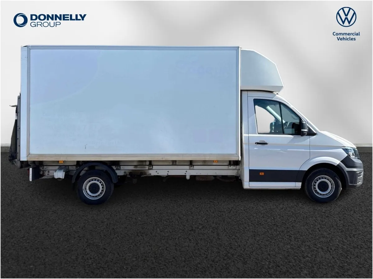 Volkswagen Crafter Cr35 Lwb Diesel Fwd Startline - Image 4