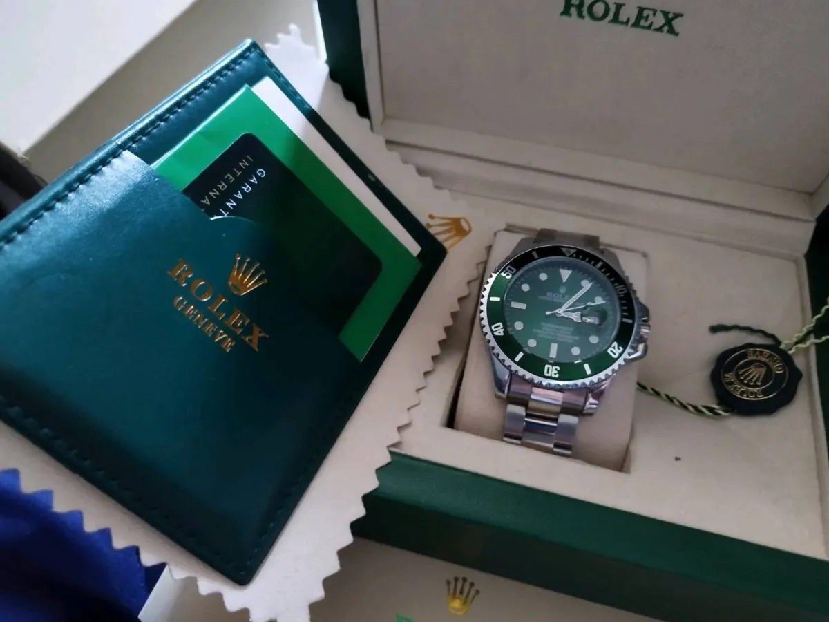 Red Safire Rolex Green - Image 3