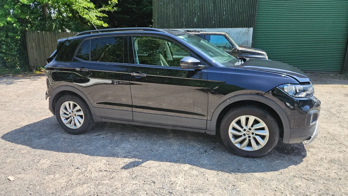 Vw T-Cross 2023 1ltr petrol manual 68km - Image 1