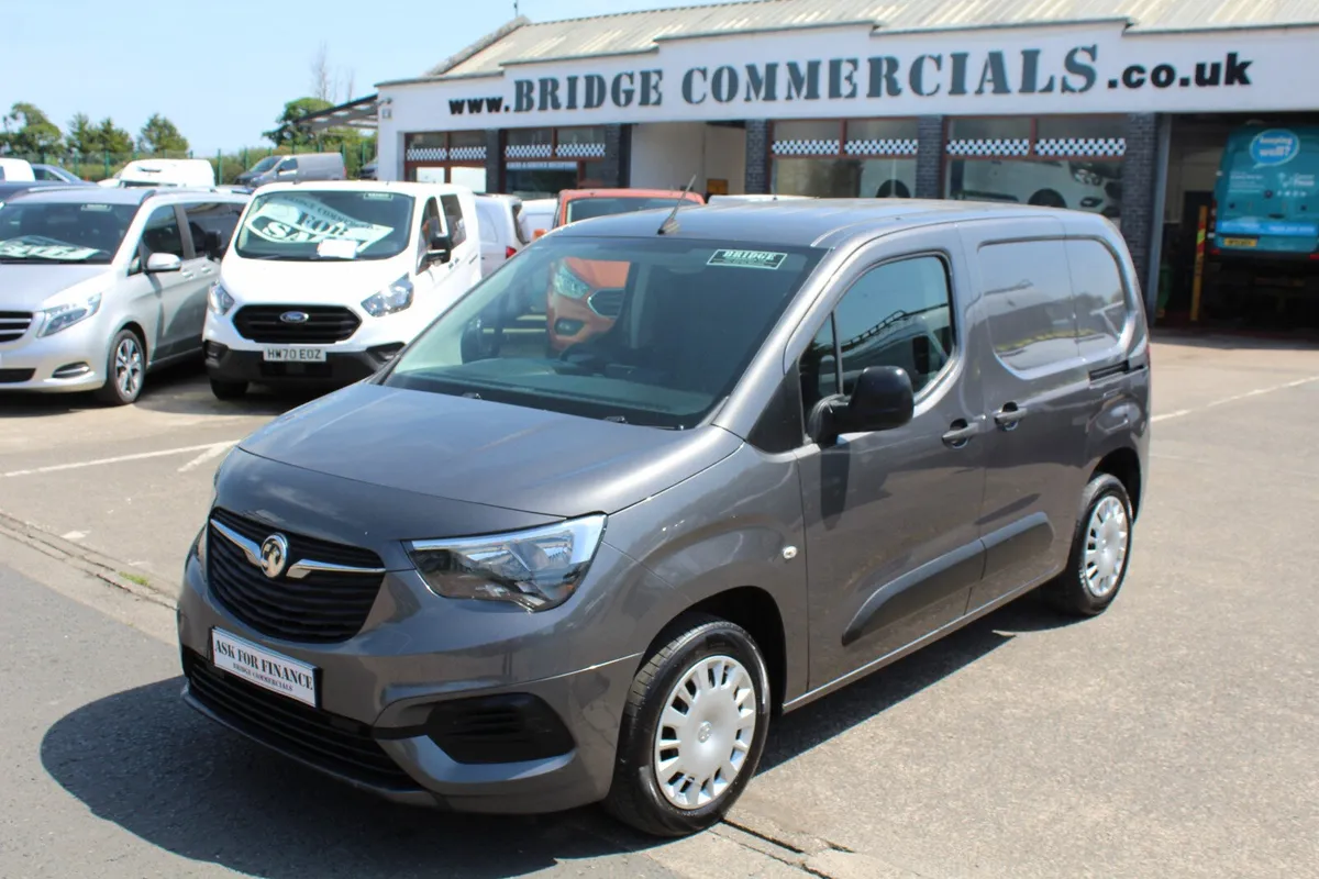 2020 Vauxhall Combo 2000 L1 Sportive - Image 1