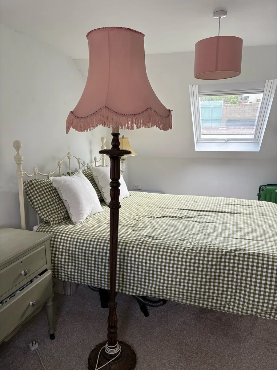 Vintage Floor Lamp - Image 1