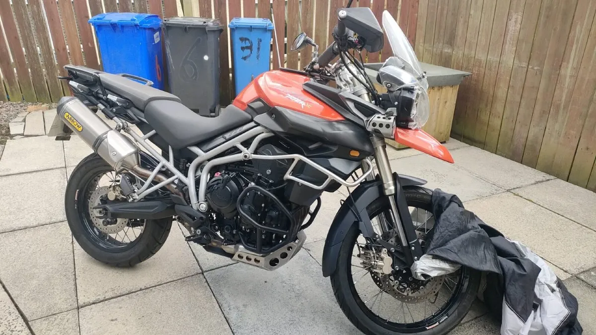 Triumph Tiger XC 2011 - Image 1
