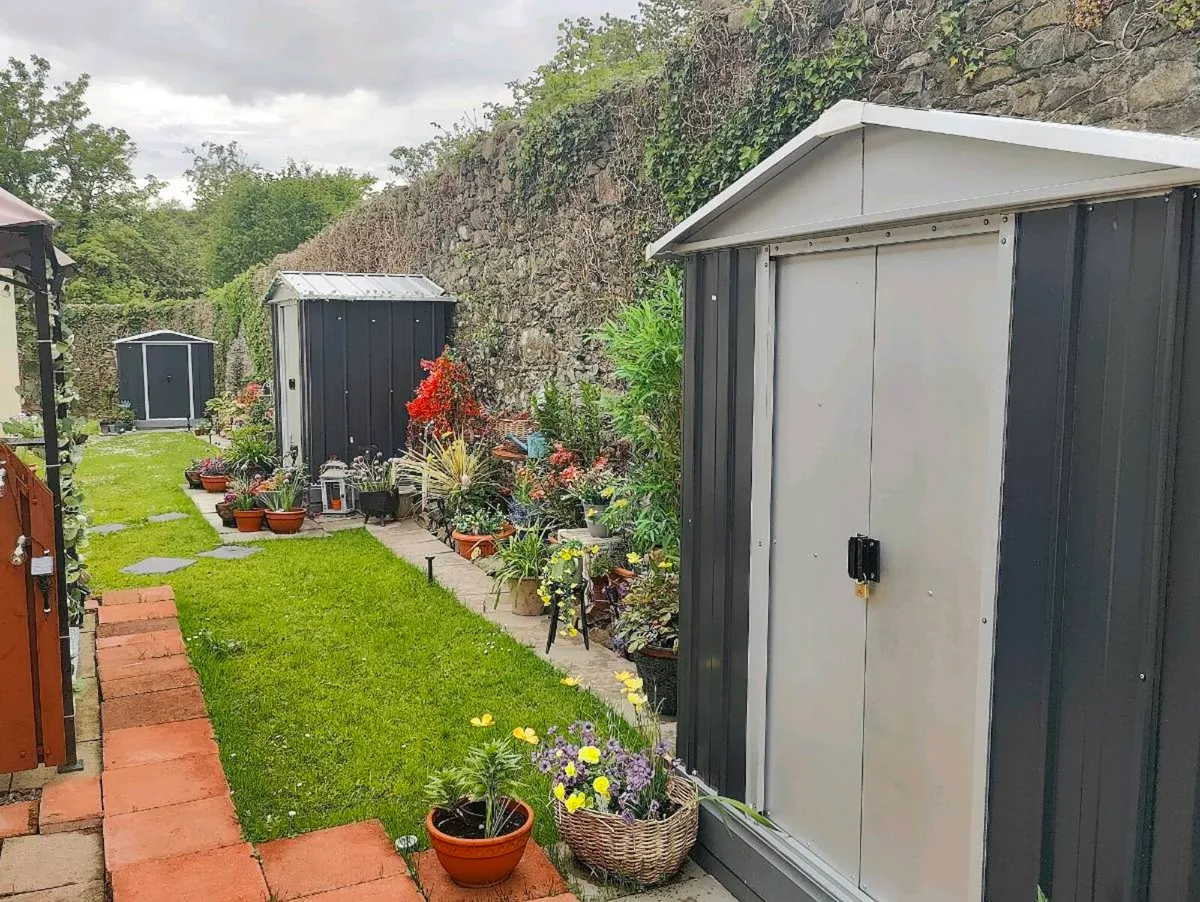 Garden sheds - Image 2