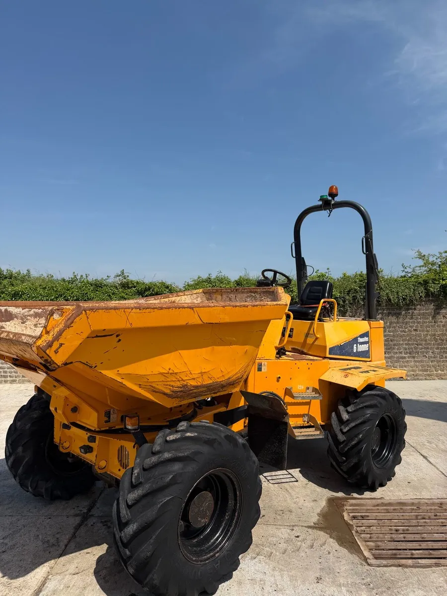 THWAITES 6 Ton Swivel 1500 Hours - Image 3