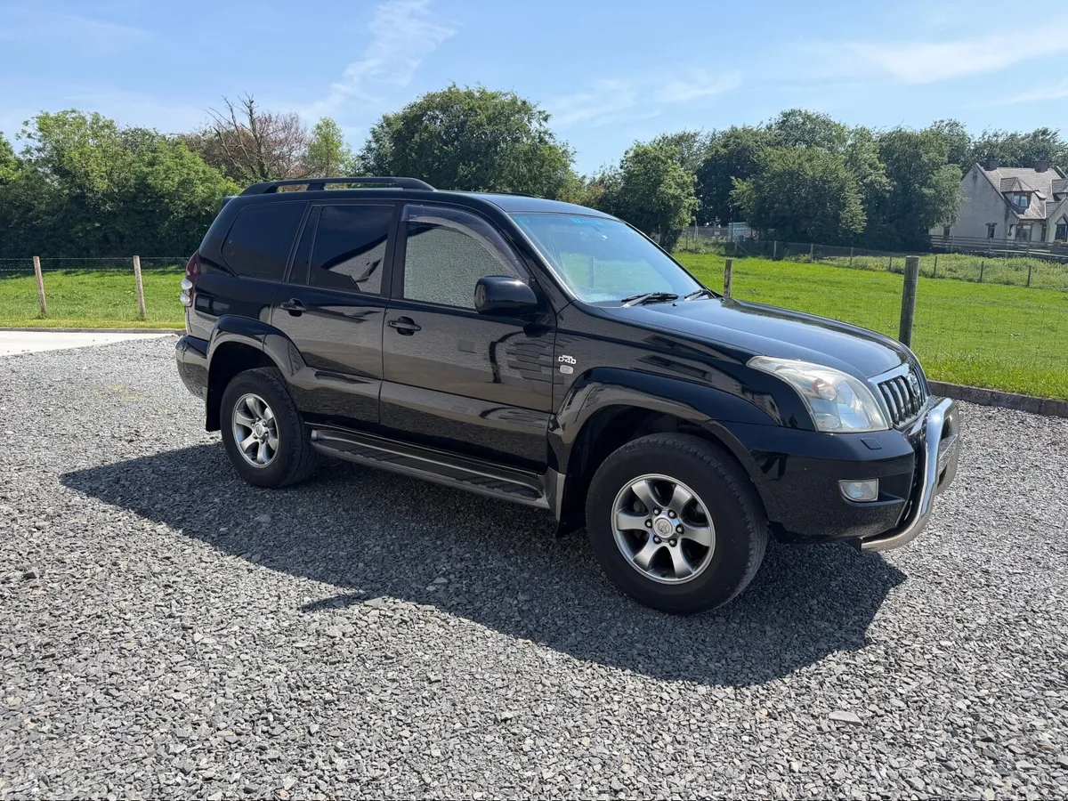 Toyota LandCruiser - Image 1