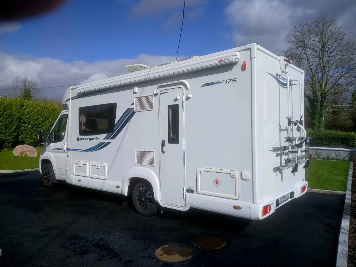 Motorhome - Image 3