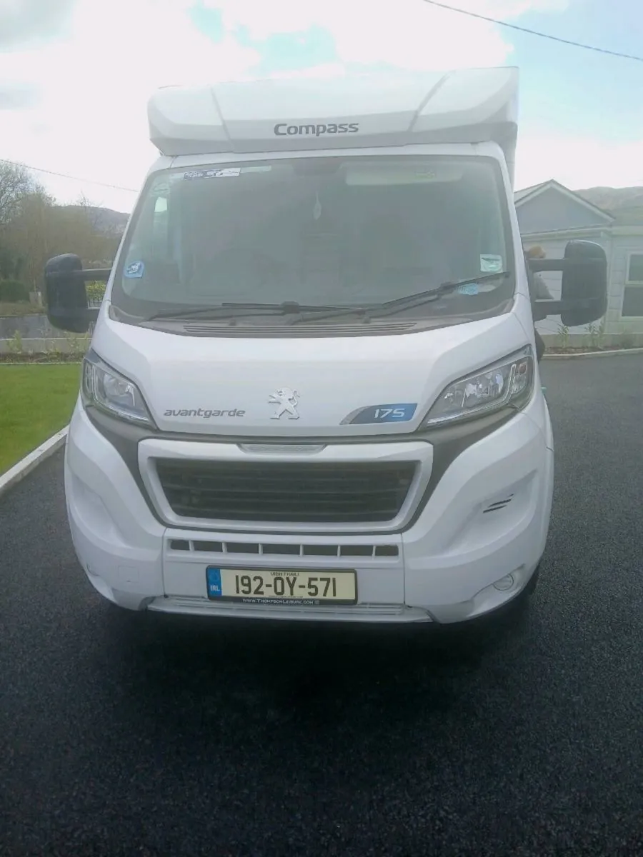 Motorhome - Image 4